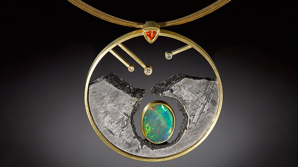 Hot Seller: CraftBoston Holiday 2015 @ John B. Hynes Convention Center (Boston, MA) bit.ly/1Q5anxf