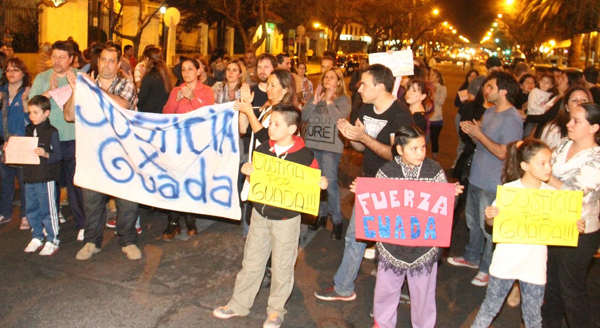Somos617's tweet photo. #GuadalupeCodes: último parte indica que no tiene muerte cerebral, pero su estado es severo https://t.co/PimbgE9Trq https://t.co/gNPzgu1AjY