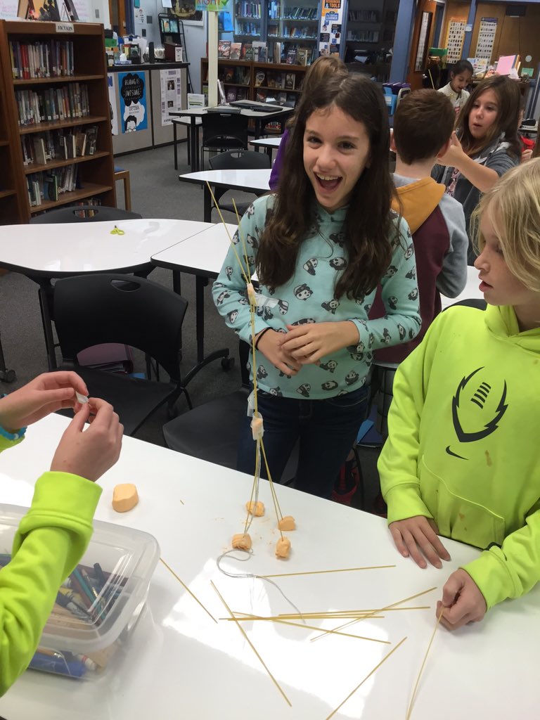 LibraryOTS's tweet photo. Team building day in #ots5pbl #marshmallowchallenge https://t.co/tNvsB7asZm