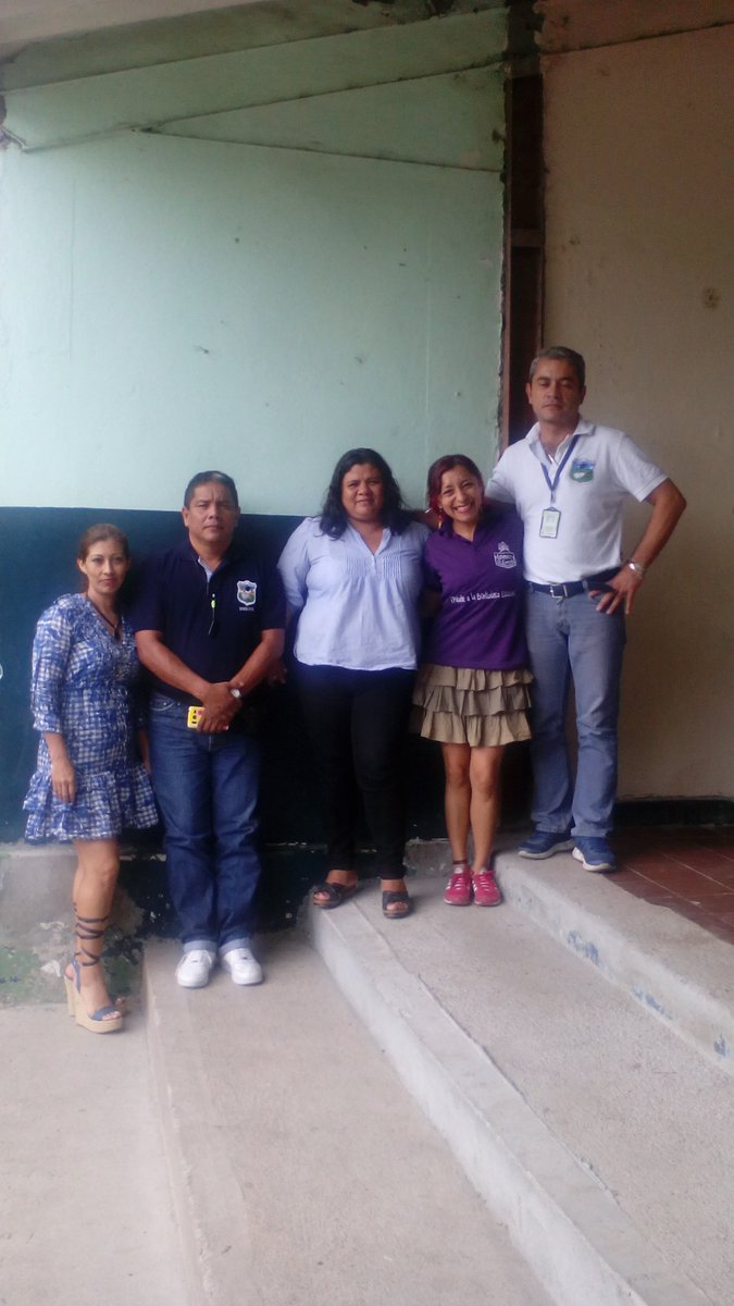 jota848's tweet photo. encuentro biblioteca escolar  #BibliotecaEscolar https://t.co/bH1PY0EKhP