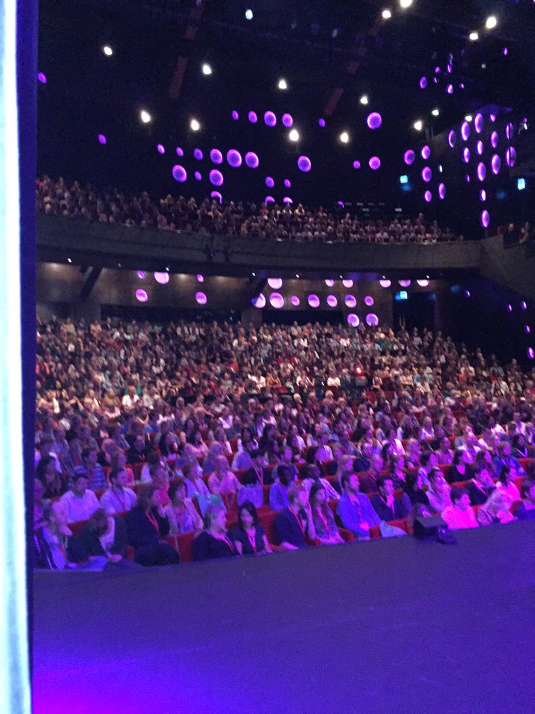 Zo gaaf, volle bak bij #tedxsaxion   <a href="/Wilminktheater/">Wilminktheater</a> #Enschede