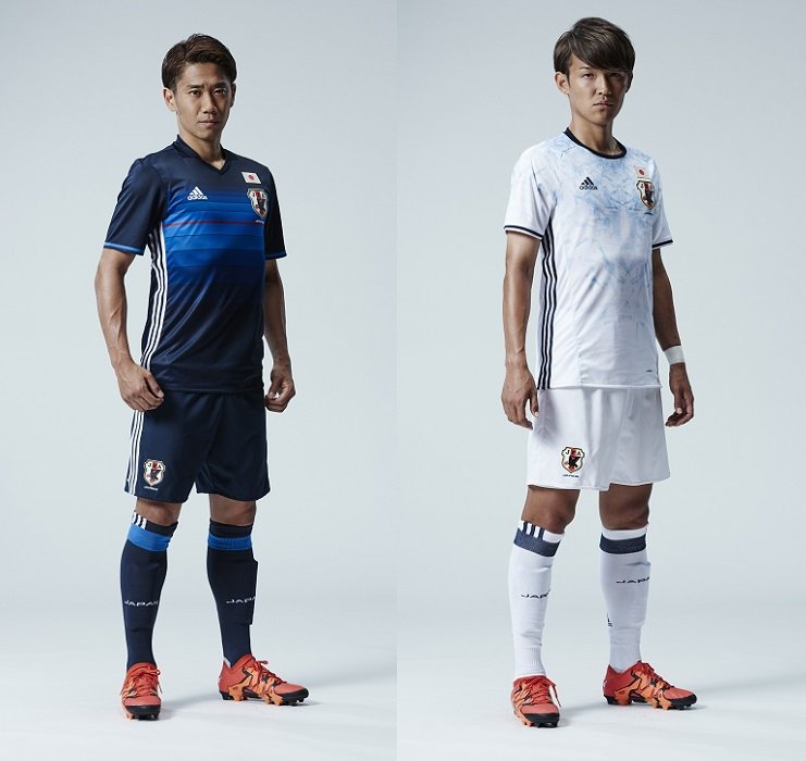 新しい日本代表ユニフォームの反応まとめ W杯2次予選シンガポール戦 Togetter 新しい日本代表ユニフォームの反応まとめ W杯2次予選シンガポール戦 Togetter