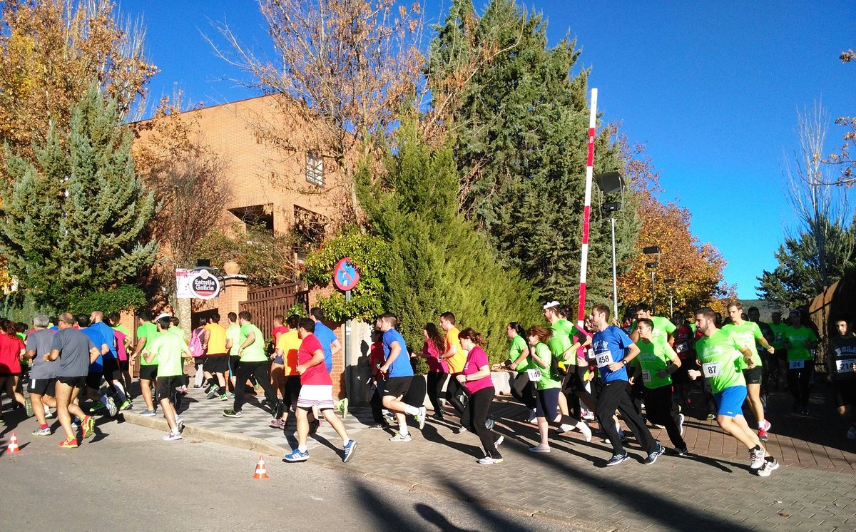 ssssaraboqui's tweet photo. Alumnos de la UCLM en Cuenca corren alrededor de su campus por una buena causa #CampusATravesUCLM https://t.co/efGIgROhwT