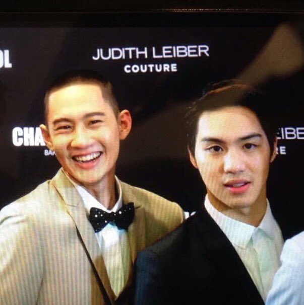 10vely_Ten's tweet photo. นานเท่าไหร่แล้วนะที่ไม่ได้เห็นรูปแบบนี้😊 #captainchonlathorn #whitewo #4กุมาร https://t.co/adYeqvYpPn