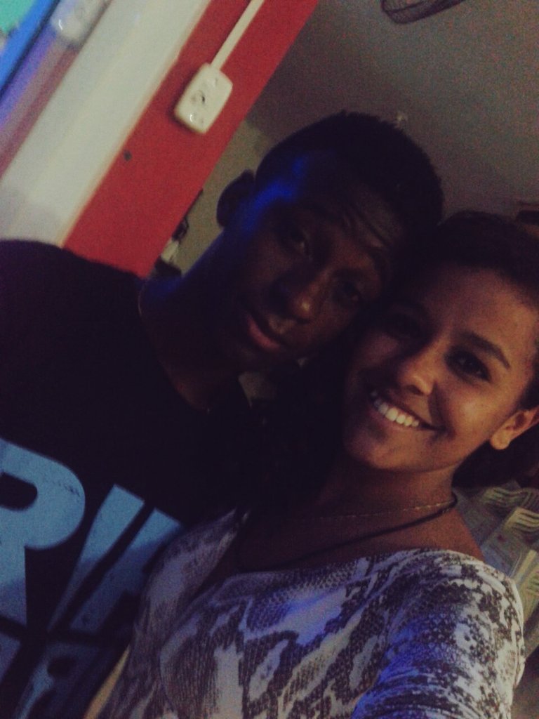 francyellen791's tweet photo. Amoor 😍 Vem Dia 25 💑❤ 2 Anos E 6 meses https://t.co/hPqWEJRkVd