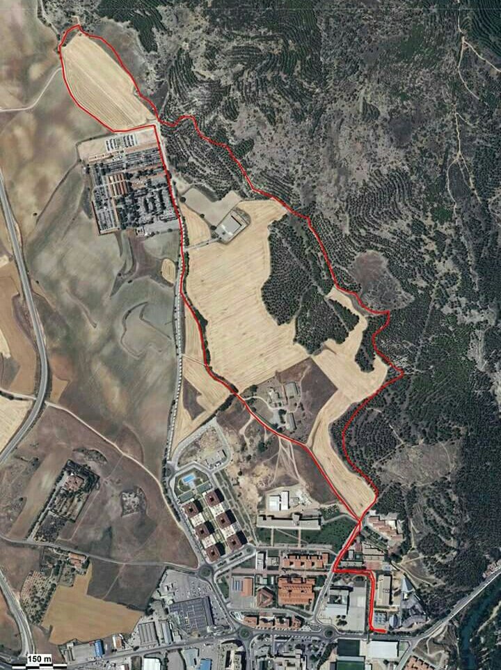 martarv3's tweet photo. 4km de carrera solidaria por la ciudad de #cuenca , ¿quienes serán los primeros?
#CampusATravesUCLM @PeriodismoUCLM https://t.co/5agS0myaQR