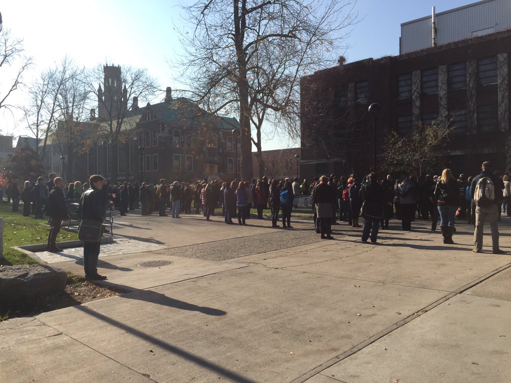 madisonsieger's tweet photo. 11am nears, crowd continues to expand. Choir has finished their introduction; President Wildeman addresses audience. https://t.co/vnqutfYa2M