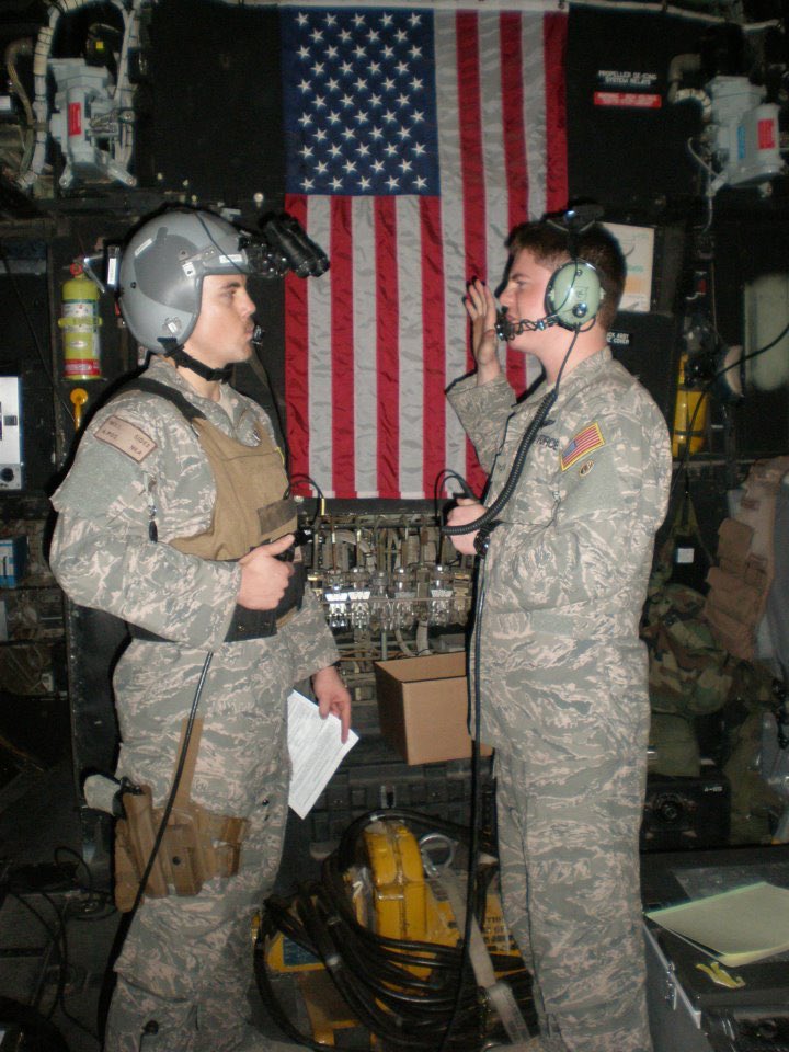 floorestius's tweet photo. Proud of my family's soldiers: Army Major Renee Michel &amp; Air Force Captains Dani Michel and Will Sides #VeteransDay https://t.co/B4JT9OsC6t