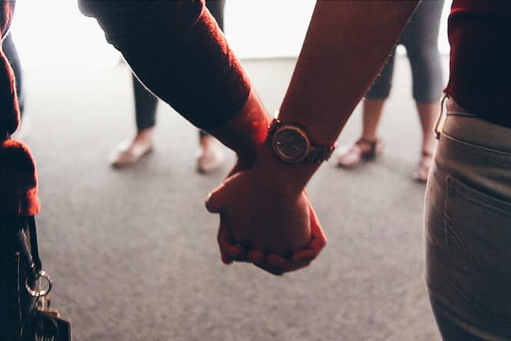 therisingnet's tweet photo. "...but there is a friend who sticks closer than a brother." ✌ Prov. 18:24 #youthservice #therisingnetwork https://t.co/hIW5G9PVGc