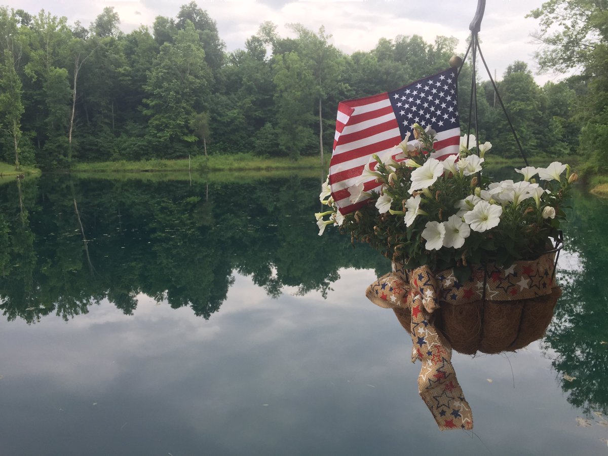 Aquatic_Control's tweet image. To all that have served this nation, we honor you today and everyday. Happy Veterans Day! #VeteransDay