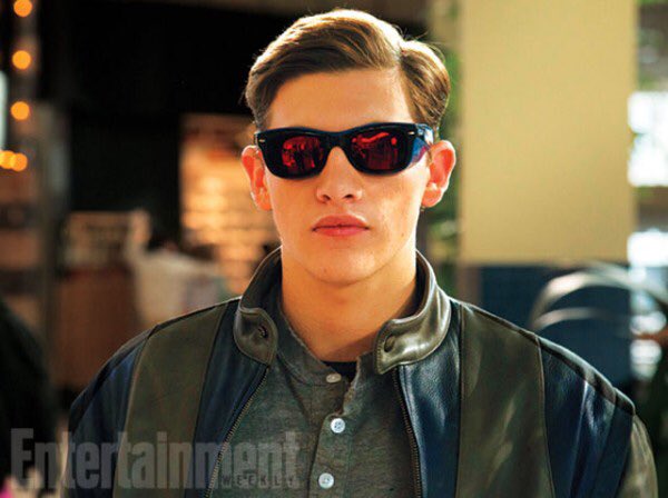 Aaaaand happy bday to our cyclops, tye sheridan  