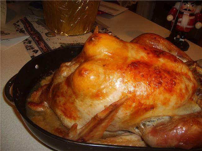 SOL_SpiceOfLife's tweet photo. Place lemons under your turkey skin before you cook it on #Thanksgiving for a #naughty twist! https://t.co/YQL9EWTtFj