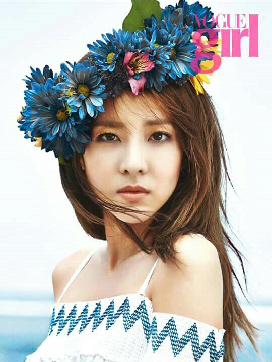 Happy birthday to the goddess,humble .down to earth forever young SANDARA PARK     !    !      