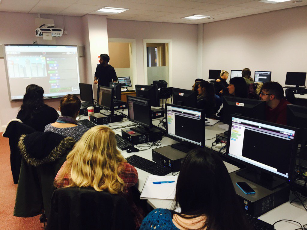 MahnazSiddiqui's tweet photo. @MrJHughes @gareth_metcalfe @7puzzle @charowen13 #LHU #BAQTSY4 #mathsfocusweek Jonathan Hughes #purplemash 🎉 https://t.co/pkO1EFenU1