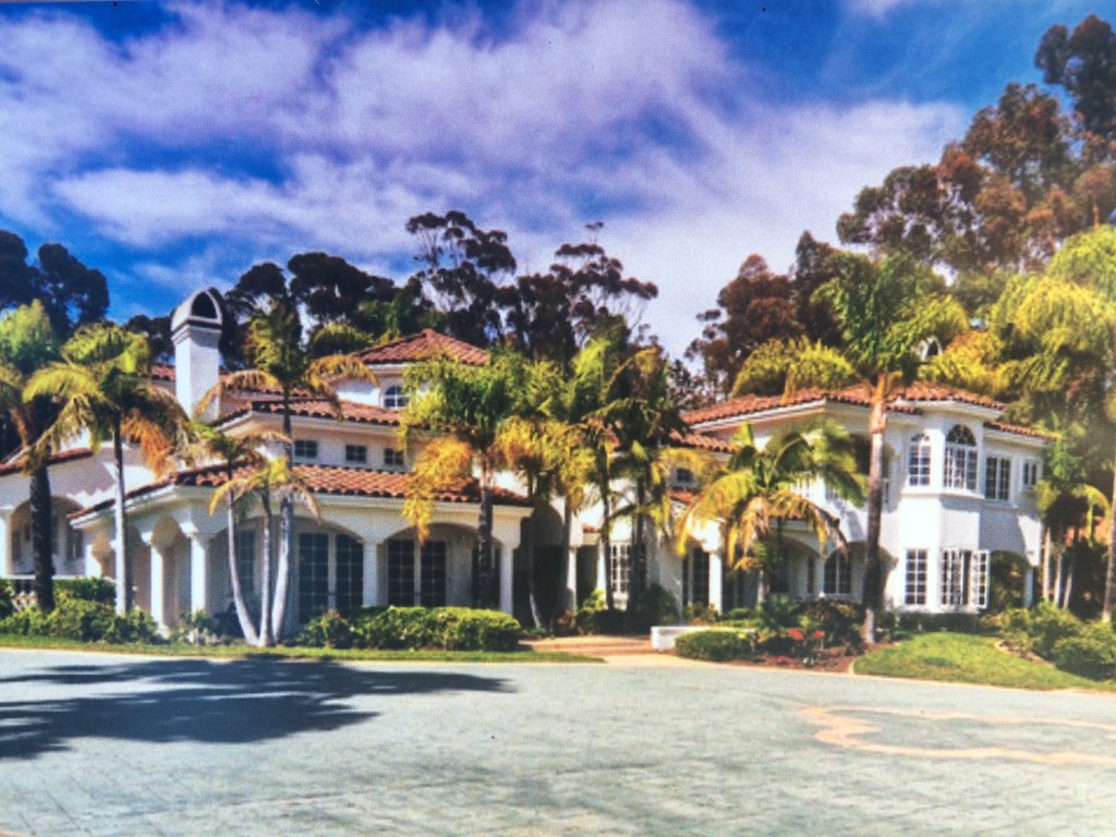 KateOCRealtor's tweet image. Just previewed this beautiful home in #SanJuanCapistrano offered by @LizHansche! Wish I could live there! #Dreamhome