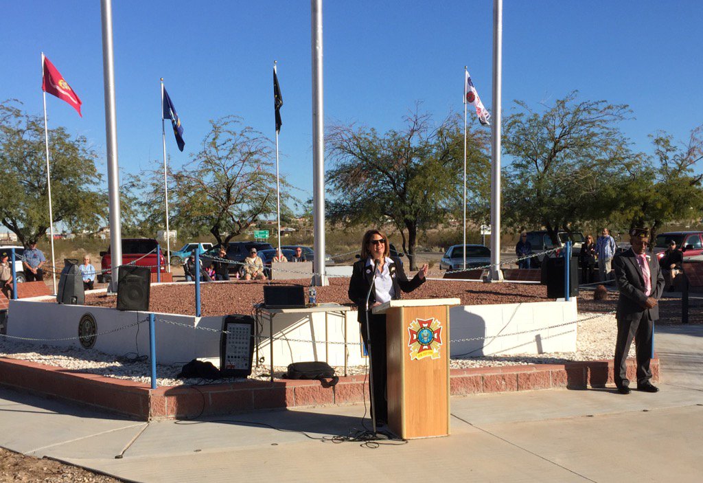 kelliwardaz's tweet photo. Honor. Respect. Gratitude. #ThankAVet #Ward4Vets https://t.co/Wrktydz1zi