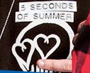 rocksound's tweet photo. Miserable internet person: "Finally, no 5SOS"
Us: "lol" https://t.co/1A4HptCAiU