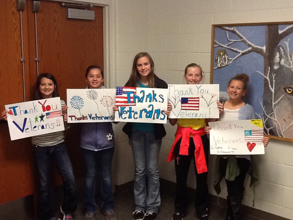 GEO_AMS210's tweet photo. @USNavy @USArmy @USMC @USCG @usairforce This Veterans Day I want to say Thank You For My Freedom! #aurorahuskies https://t.co/LRfb9Fl6Dx