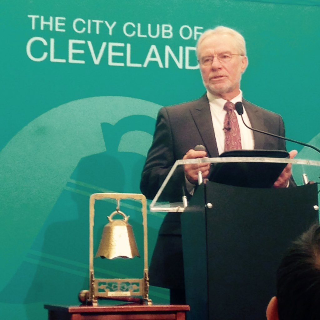 PocketGail's tweet image. What's Wrong with Lake Erie and How Can We Fix It? Learning more at @TheCityClub with @DrinkLocalTap #CleanWater2015