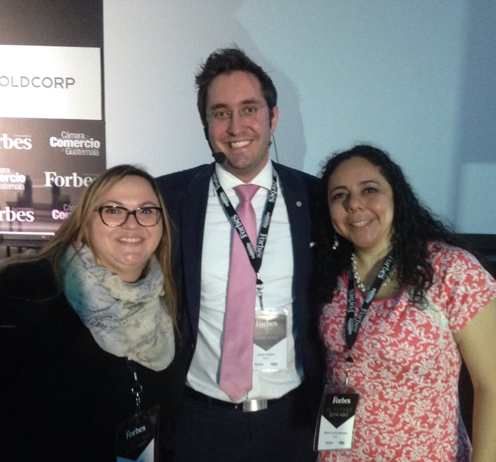 ceciliademejia's tweet photo. #ForoForbes2015 @Bayer_CAC https://t.co/puYj95I0AX
