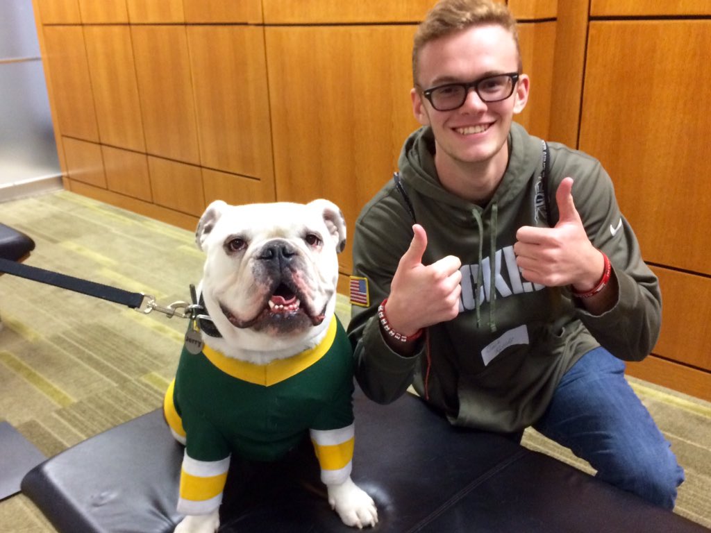 CabotFA's tweet photo. Learning so much at Arkansas Tech University. These students are doing a great job representing Cabot! https://t.co/8XuSPIf5AU