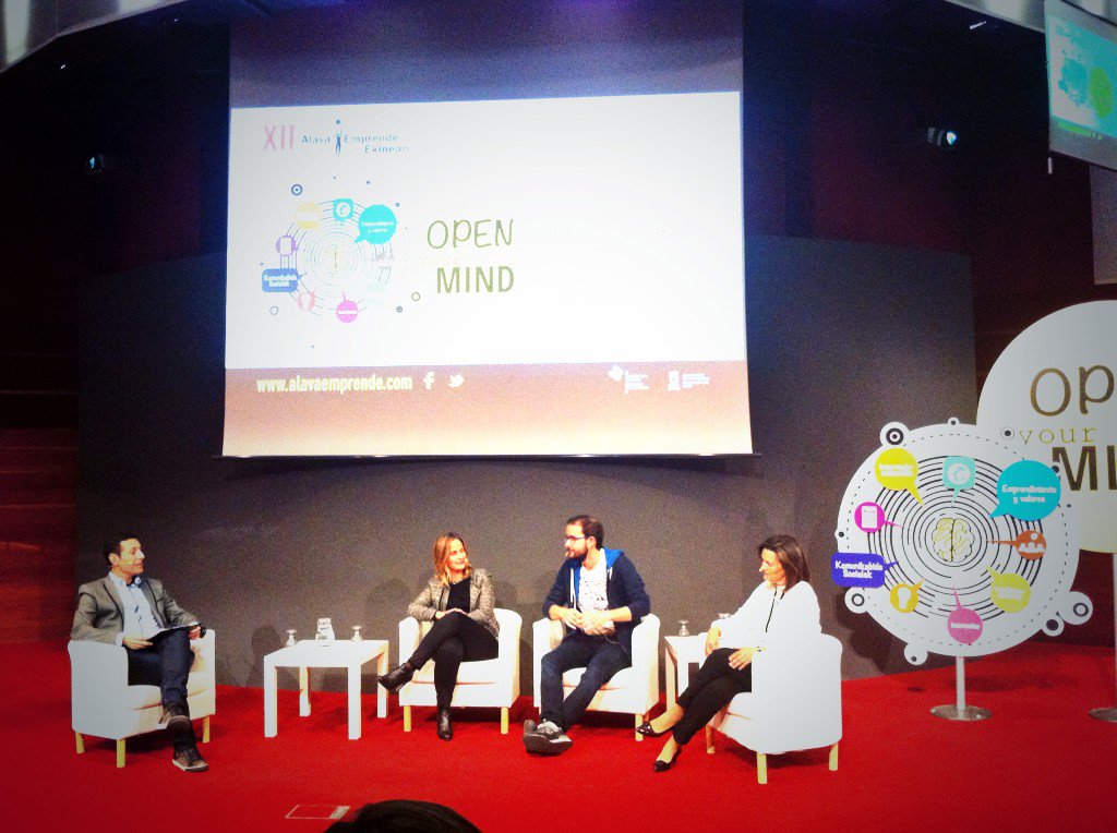 MomikAgencia's tweet photo. @MariaDuol @on4u y @kidiline en @alavaemprende https://t.co/sScnurnBd6