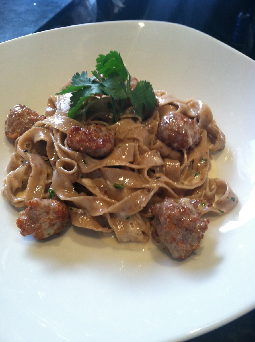 Eclectic Restaurant tweet media