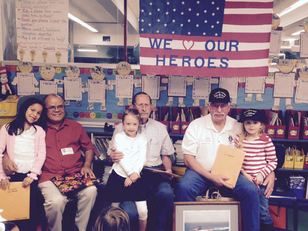 QCandoers's tweet photo. @QCandoers @WESTWOOD_ELEM #friendswoodlearning     Our Heroes https://t.co/xB0aQLFbc9