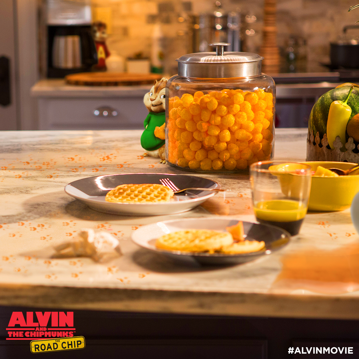 AlvinMovies's tweet photo. Cheesin’. #AlvinMovie https://t.co/99kbGfTxRw