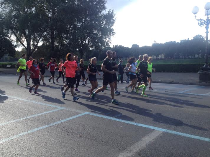 StileFirenze's tweet photo. #Firenze si allena alle #Cascine https://t.co/WF3F6MPIfn @UispNazionale @comunefi @FirenzeMarathon @uispfirenze https://t.co/HfPY4zdH56