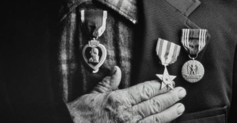 theberry's tweet photo. Today we honor our veterans for their courage &amp; service to our country. #HappyVeteransDay! https://t.co/CUOQi60JAa https://t.co/Gvfx0Xj1De
