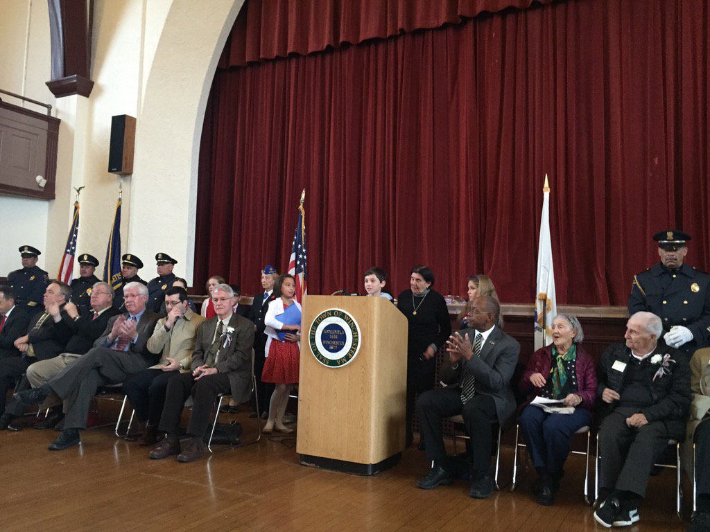 JudithEvans1's tweet photo. Winchester honored vets today in beautiful observances and parade. WPS students made us all proud https://t.co/yiJ2IKU3fQ