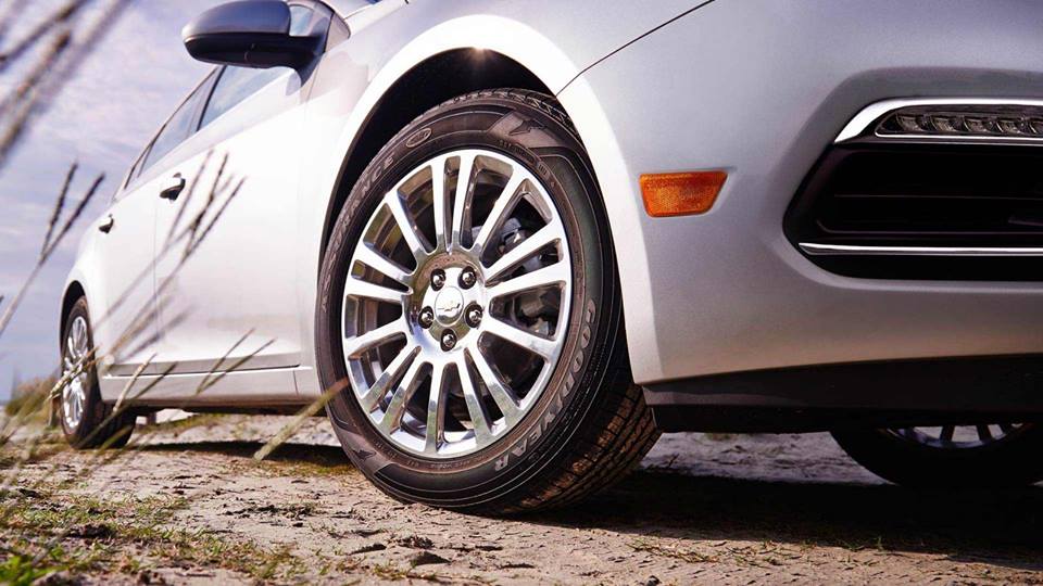 ChevyofSpartan's tweet photo. With such immaculate design, the #Malibu will turn heads wherever you go. #Chevy #Chevrolet https://t.co/c75IoRLAIZ
