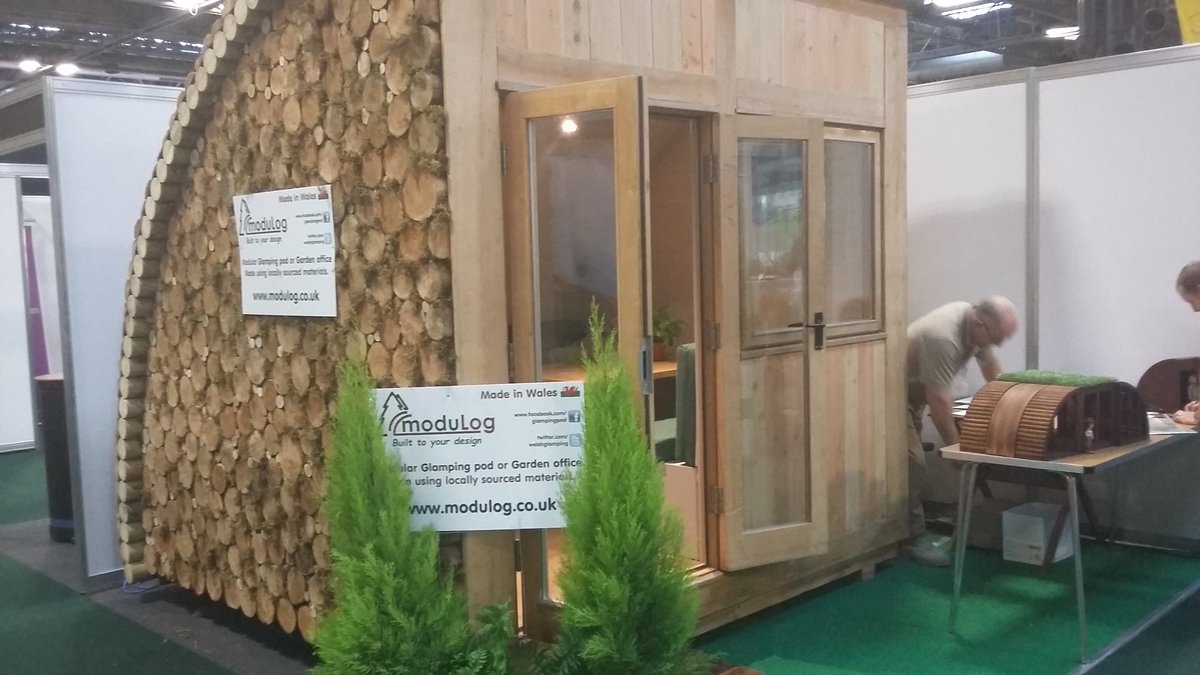 Glanusk's tweet photo. @welshglamping A pleasure to meet you today @Farm_Innovation @CH_innovation and see your #modulog #quality https://t.co/YULFipxXIM