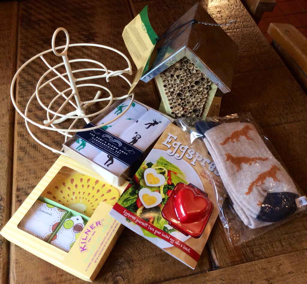 <a href="/carling/">Carling</a> Thank you so much for my £75 voucher for <a href="/GiftCaveShop/">Giftcave</a> My goodies arrived today :-) Love them :-)