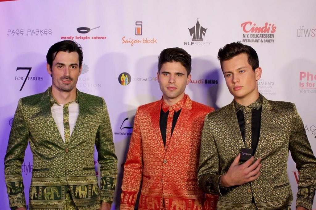 brandygroux's tweet photo. The Men of PageParkes rocking @MysteriousbyNPN at Fashion For A Passion🔥 #ATGProds | Creds: https://t.co/hYyKmESL2y https://t.co/ARAbJ7Vy97