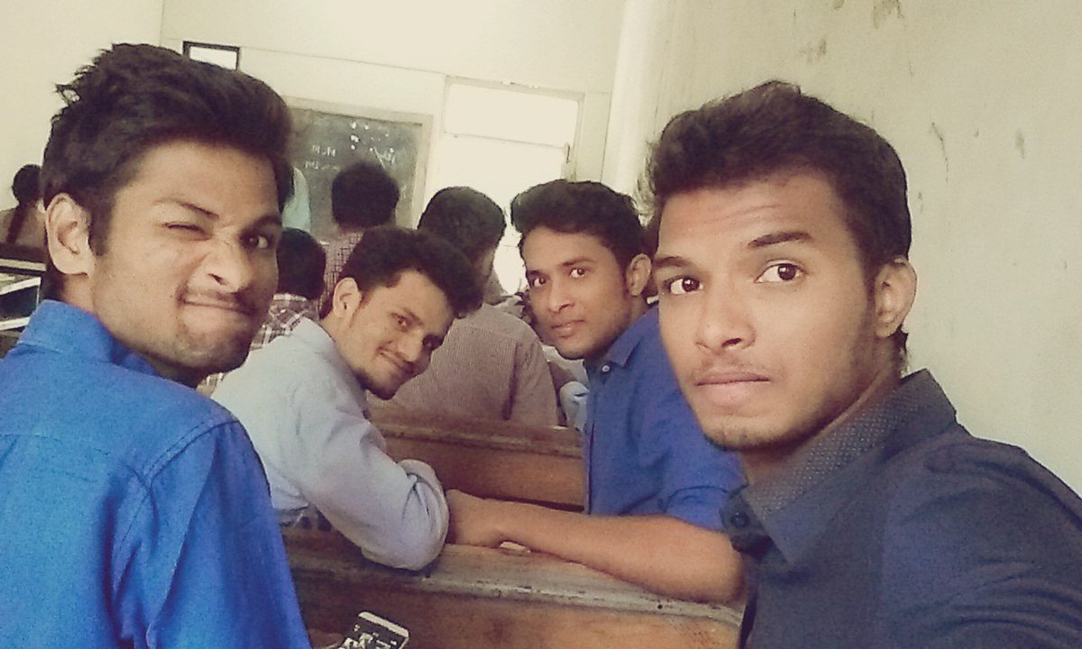 karankan19's tweet photo. They called it Exam!
Ofcourse not!!
It was just one drawing class!

#acslab https://t.co/gM0BJ87aSn