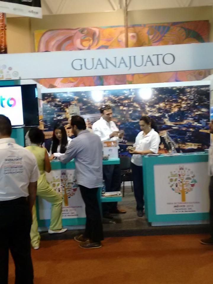 TurismoMagico's tweet photo. #SalvatierraPuebloMagico presente en #FTCmex15 con agencias mayoristas https://t.co/sWktgmpf6q