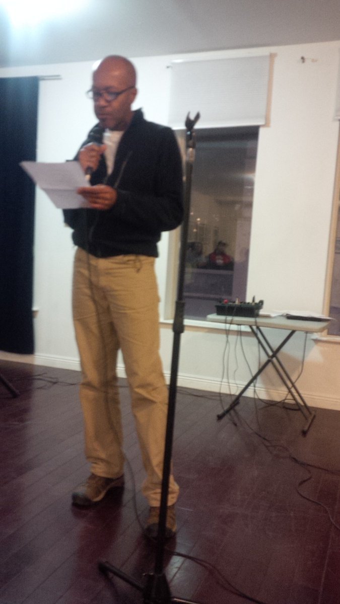 WriteOnOpenMic's tweet image. #greatnite #getignited #somuchTOtalent Next show Thurs Nov 26 w @nariwarchild  n friends