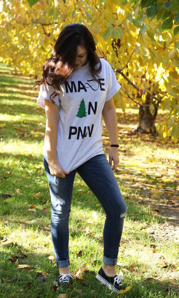 DistributarySCo's tweet image. The PNW Tee is officially out! 
Stop by and grab one now before they are gone!🌲 
DistributarySupplyCo.com