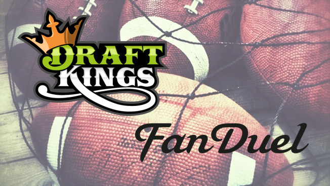 Adweek's tweet photo. Is too much advertising killing daily fantasy sports? https://t.co/AAn1CVo9be https://t.co/WW3Has9Zc2