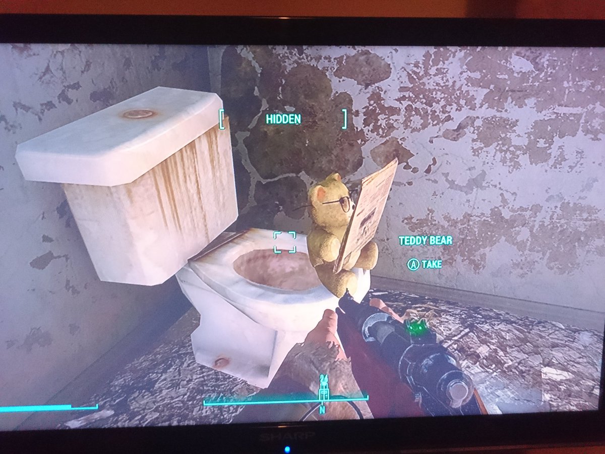 truebrit19's tweet photo. @KnightRobby this seems normal for fallout haha https://t.co/8KeK7rfg2b