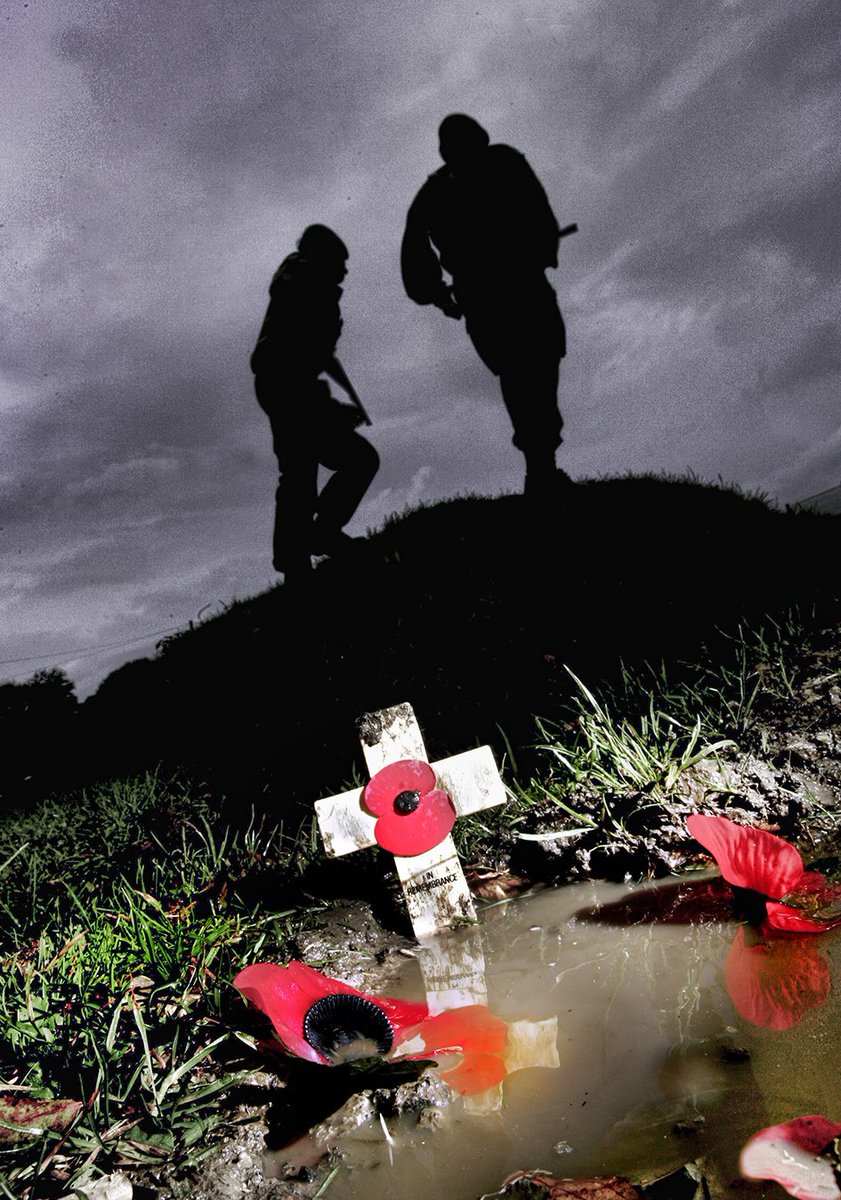 Stephen Garnett (@stephenjgarnett) on Twitter photo #britain falls #SilentToRemember on #ArmisticeDay - Picture by Stephen Garnett.
<a href="/PoppyLegion/">Royal British Legion</a> #britain falls #SilentToRemember on #ArmisticeDay - Picture by Stephen Garnett.
<a href="/PoppyLegion/">Royal British Legion</a>