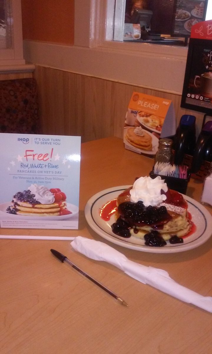 WowElusive's tweet image. ihop please keep your salute at least you could have more respect. stipulation I did in the military   #VeteransDay