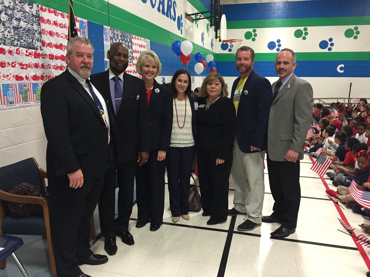 texascable's tweet photo. Thanks for great @History #THANKAVET event today @CindyBurkett_TX @ClubHill_Cougar @gisdnews @TWC_Texas. #txlege https://t.co/3x1QZgwydC