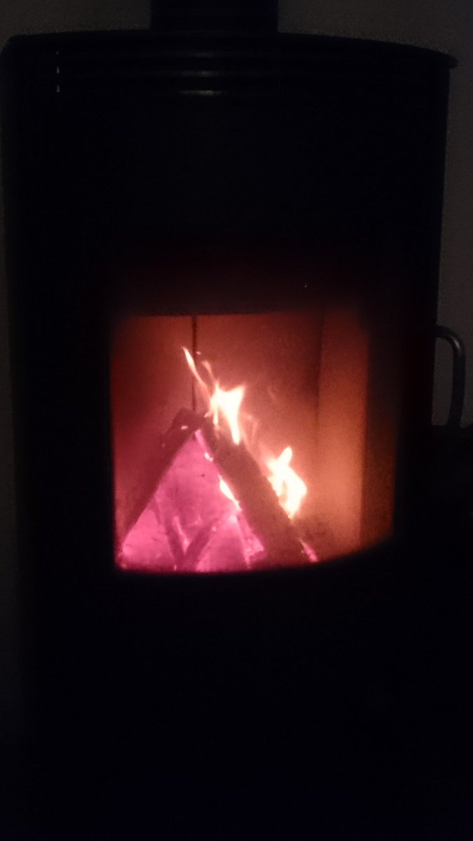 Janvanderkaaden's tweet photo. Look! My own @Firelay unplugged,  fueling my living room ;-) https://t.co/Hn5G31638I