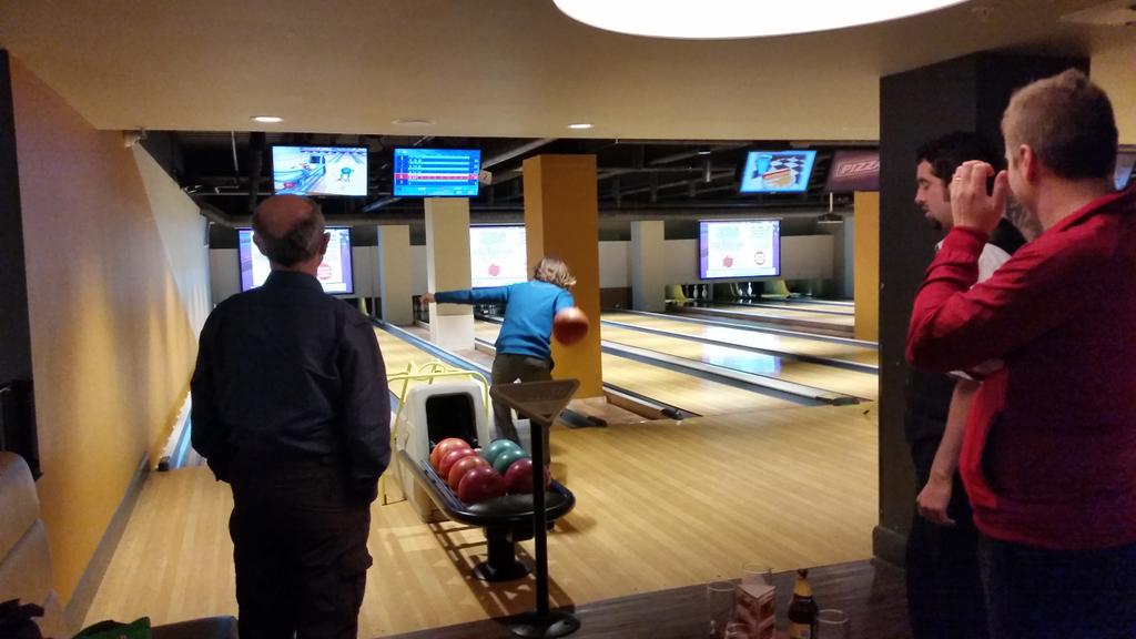 Caerdogion's tweet photo. Bowliooooo https://t.co/bDs3qYNZpG