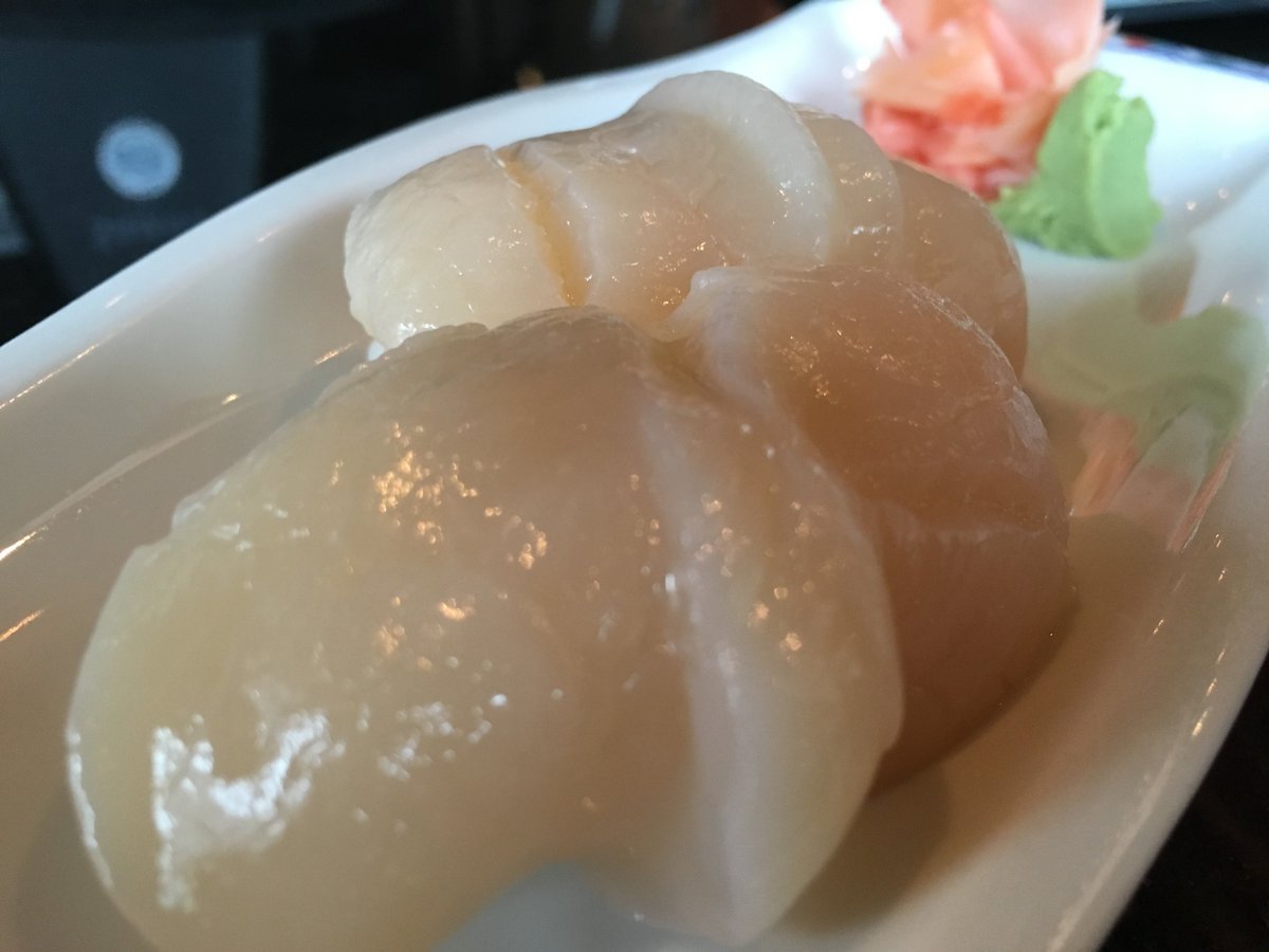 macsolving's tweet image. Best scallops in uptown, I have no doubt. bit.ly/1kNmvXh