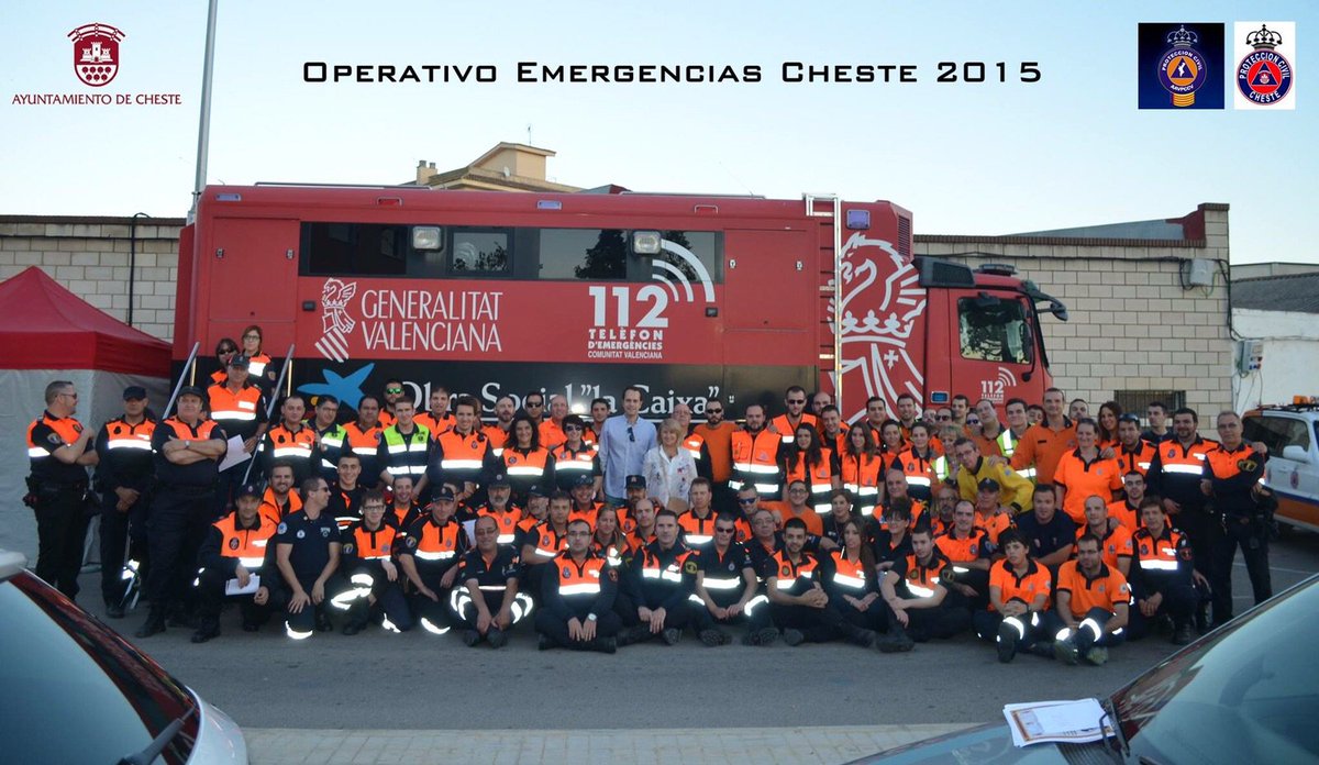 Emerg_Vs_Urgenc's tweet photo. Operativo de #Emergencias de #Cheste2015 Este finde muchos "Amigos" colaborando con @pc_cheste @aavpccv @gva_112cv https://t.co/sWbDp5L2Yg