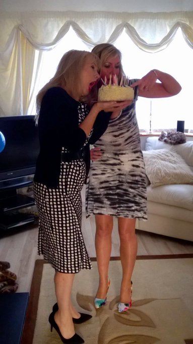 Here's some crappy phone pics of my day with @SatinJayde https://t.co/y9eNDPaCHj<a class="tags" target="_blank" title="On Twitter" href="/?out=eyJ0eXAiOiJKV1QiLCJhbGciOiJIUzUxMiJ9.eyJpYXQiOjE3MjExNTUzMDMsImlzcyI6InR3cG9ybnN0YXJzLmNvbSIsIm5iZiI6MTcyMTE1NTMwMywiZXhwIjoxNzUyNjkxMzAzLCJyZWRpcmVjdF91cmwiOiJodHRwczovL3R3aXR0ZXIuY29tL1NhdGluSmF5ZGUifQ.0h7Y5z3oodEAiEDGqjWotjAl2mzgo9Ayh5KLzVYiIBQ85qsgeLPMXoMz_DkzLLRuJn49HPsj-jmN8WcjBN4tMw">@SatinJayde</a><a href="/tag/ffnylons"class="tags"><span>#ffnylons</span></a>